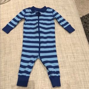 Hanna Andersson blue striped zip up pajamas.